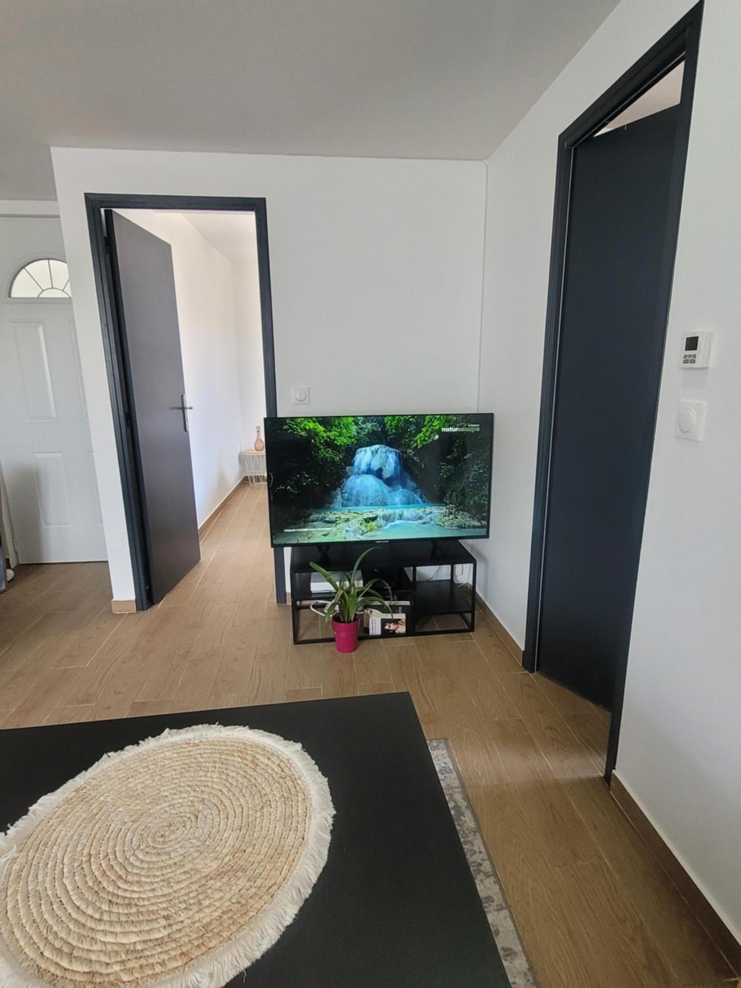 Coquet Appartement A 15Mn De Paris Et 10 Mn De Stade De France, Wifi, Netflix, Groslay المظهر الخارجي الصورة