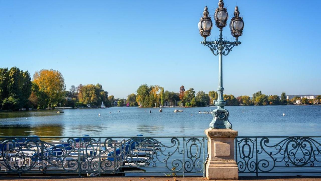 Coquet Appartement A 15Mn De Paris Et 10 Mn De Stade De France, Wifi, Netflix, Groslay المظهر الخارجي الصورة